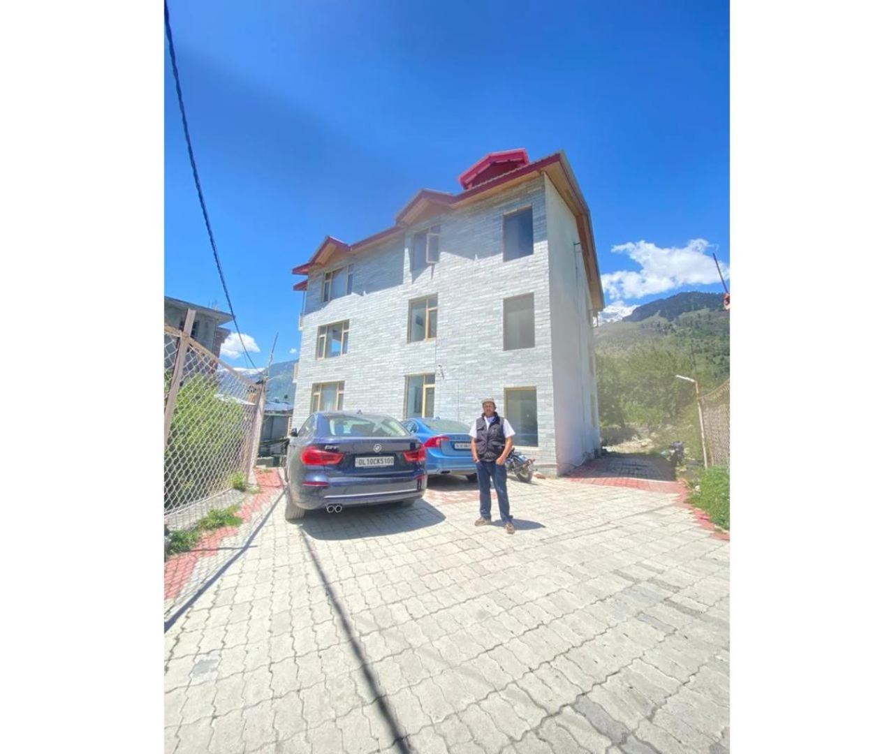 Snow Range Resort And Cottage Vashist Exteriör bild